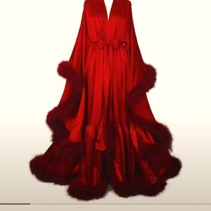 Old Hollywood boudoir robe red and back feathers